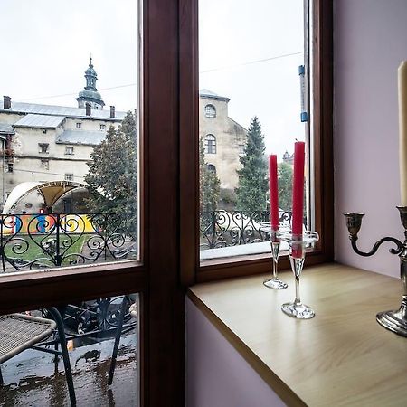 Romantic Apartments - Оn Valova Street Lviv Exteriör bild